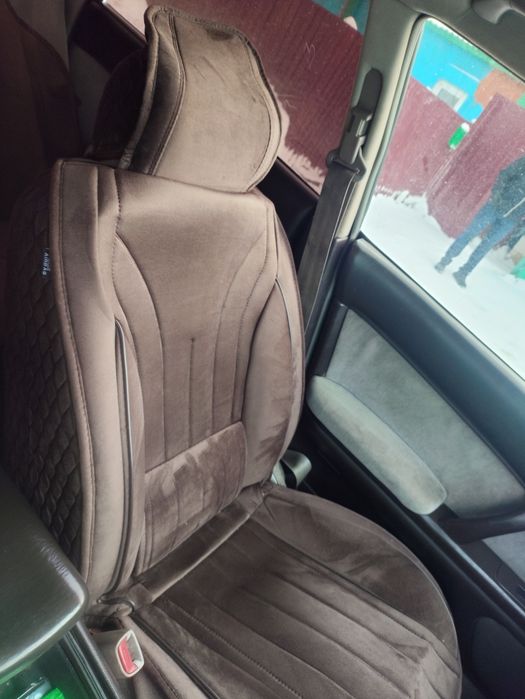 Продам чехлы на автомобиль