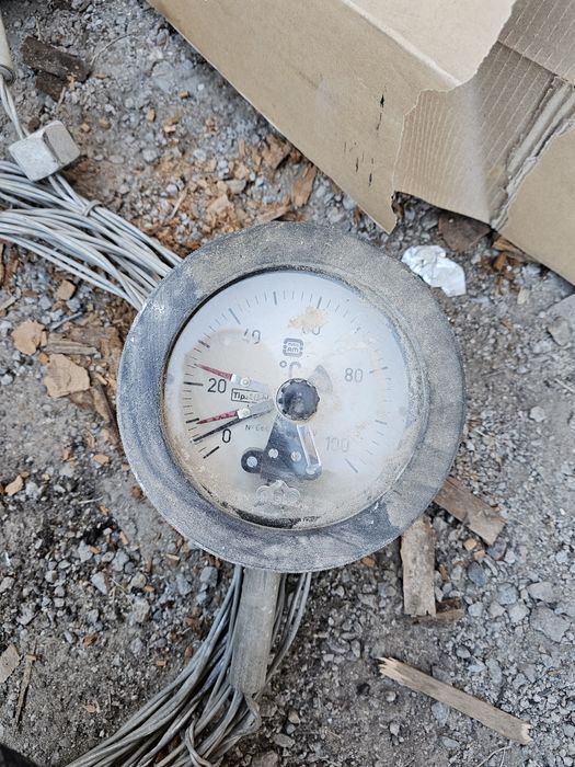 Манометр советский