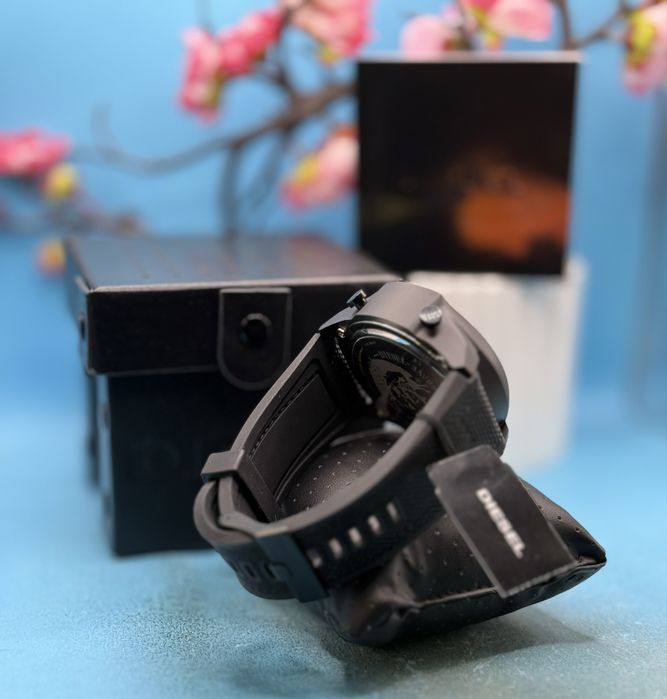 Мъжки часовник DIESEL Mega Chief DZ4548