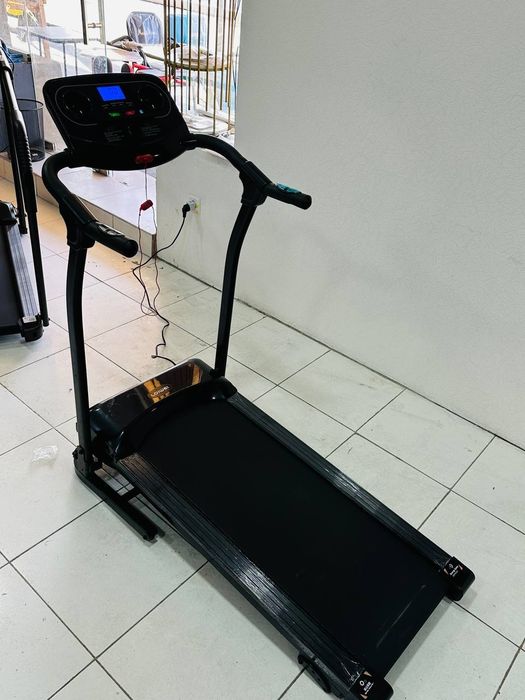 Электрическая беговая дорожка DFC Monza T125.