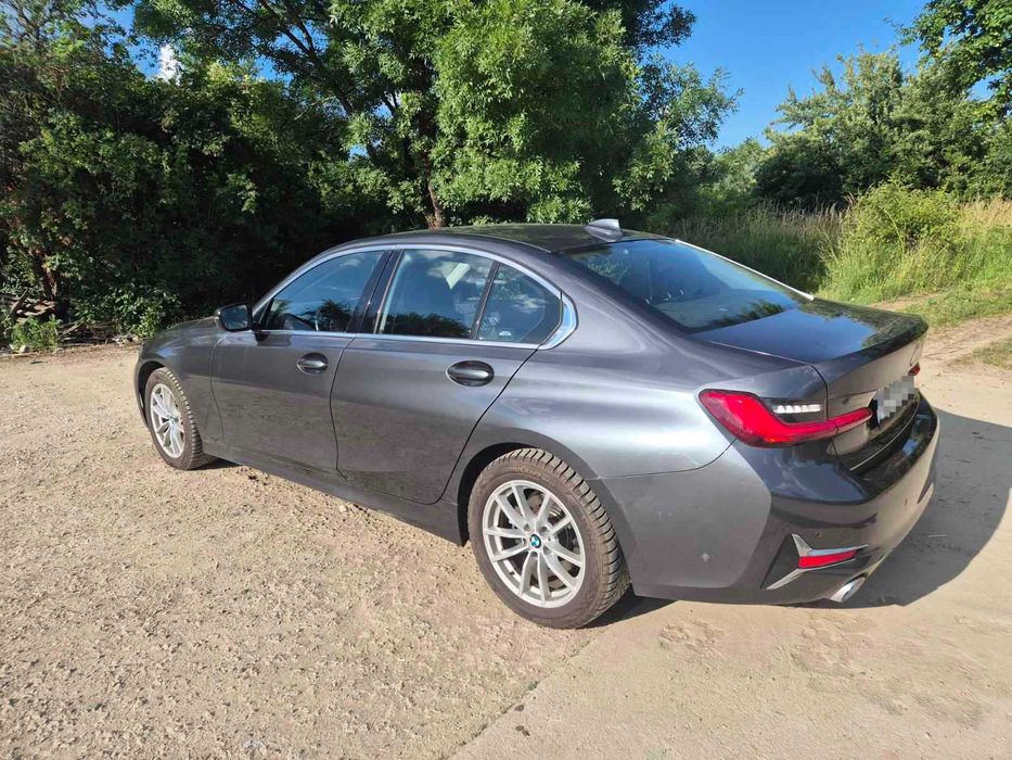 BMW 320d Xdrive Седан