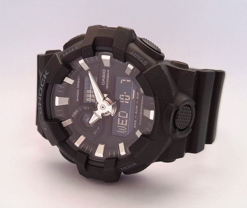 Мужские кварцевые часы CASIO G-Shock GА-700-1BER, оригинал, из США