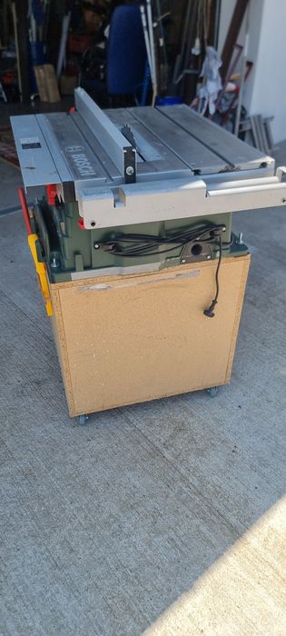 Vand circular BOSCH PTS10