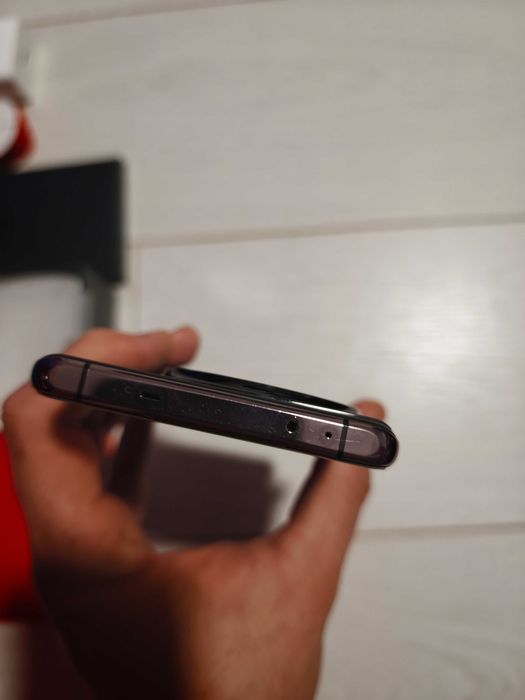 Vand Oneplus 12 stocare 512GB
