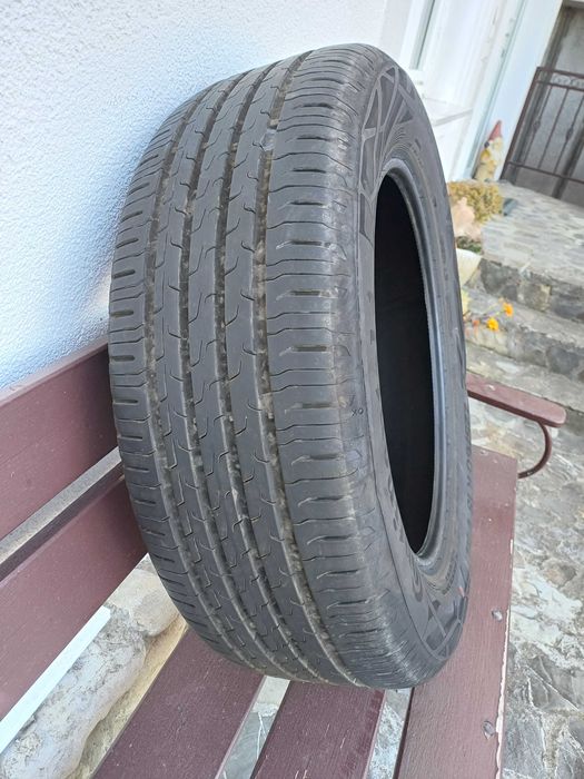 Vand anvelope  vara , hota, chiuvete inox , usa lemn pentru interior.