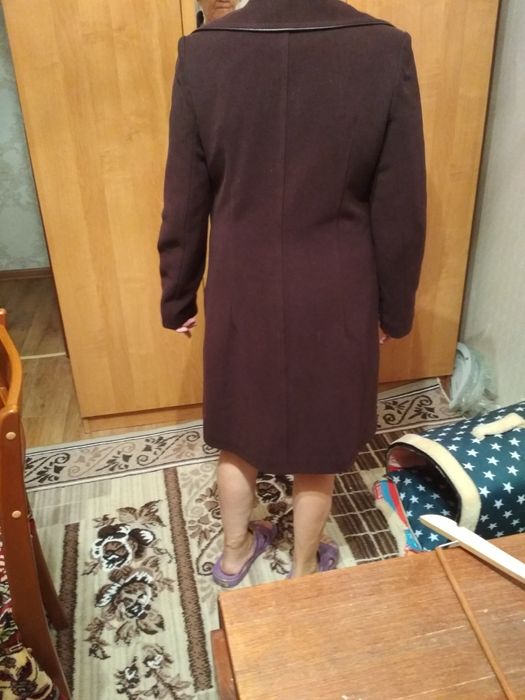 Продам женское пальто