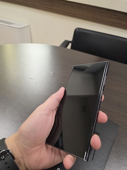 Продам Samsung S23 Ultra, Phantom Black