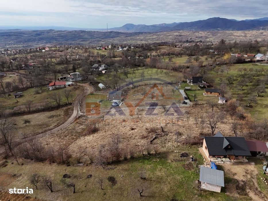 Vanzare teren, intravilan, Șișești, Maramureș - Acces la 2 drumuri