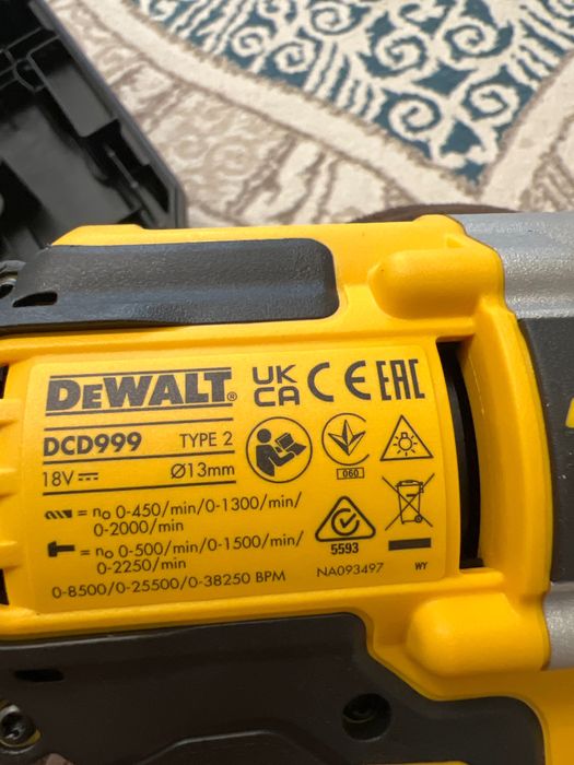 Dewalt DCD999 оригинал