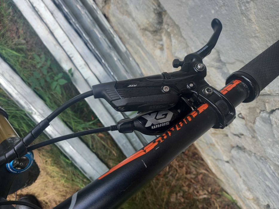 Bicicleta full suspension Orbea Rallon enduro