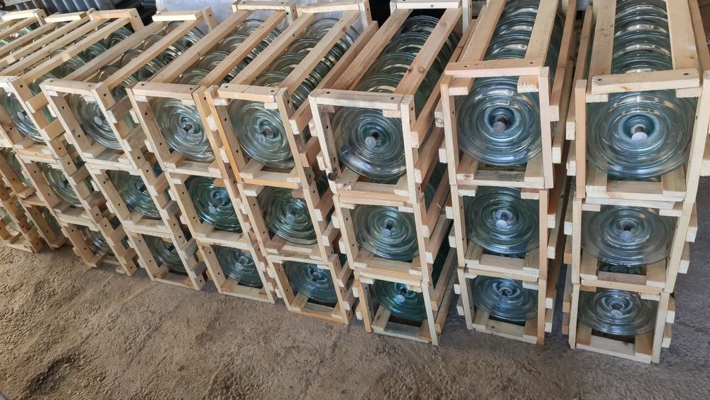 Изолйатр. Пс-70 бор