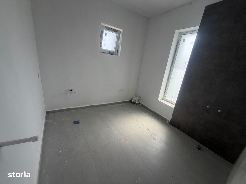 Casa Singulara - 4 Camere, Toate Utilitatile, Teren 400 Mp, Comis 0%