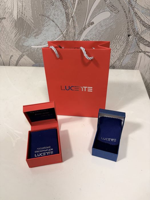 Продам коробки от бренда Lucente