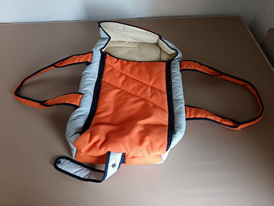 Портбебе с дръжки