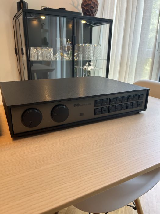 Предуслвател Naim Nac 82
