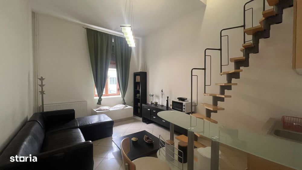 Apartament la casă + spațiu comercial, zonă ultracentrală – Piața Mică