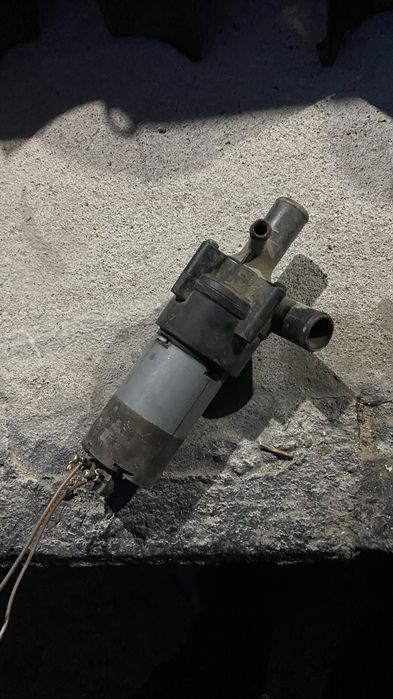 Запчасти на w124