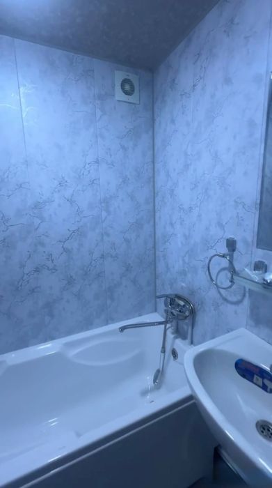 2в3/5/5  Карасу -1 
площадь 60кв.м 
Ипотеку рассмотрят 
Цена 65000уе