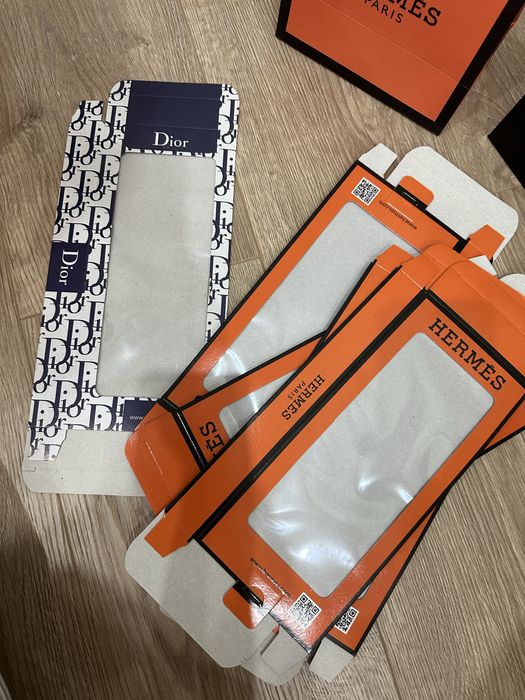 Упаковки для подарков брендовые