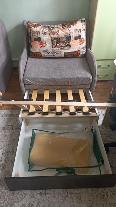 Срочно продам кресло-кравать