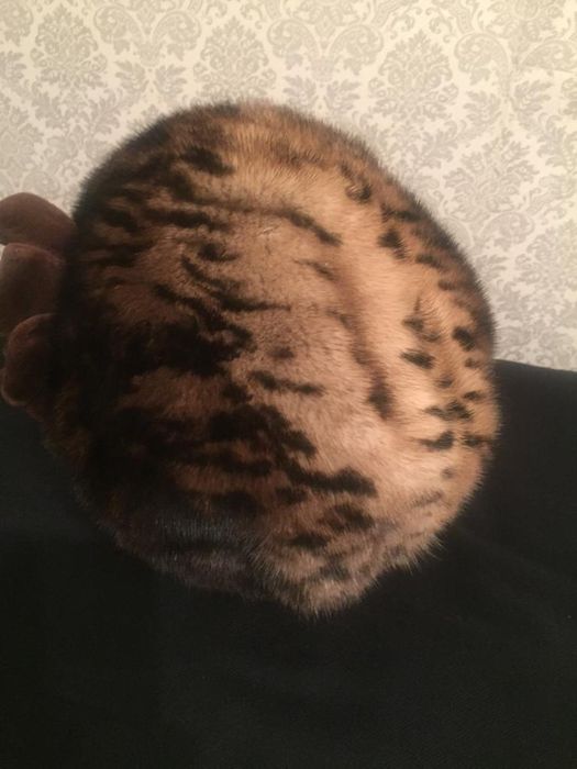 Продаю норковую шапку греция