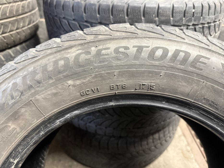 Bridgestone 215/65/16c