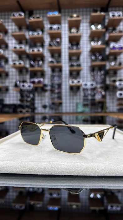 Дамски слънчеви очила