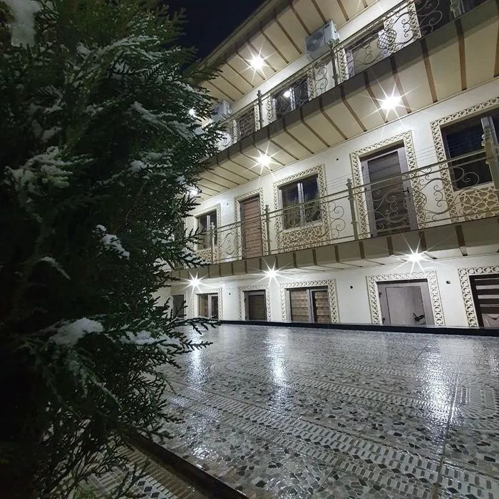 Мехмон хона регистонда