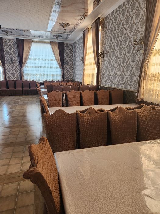 Stol-stul 10 kishilik