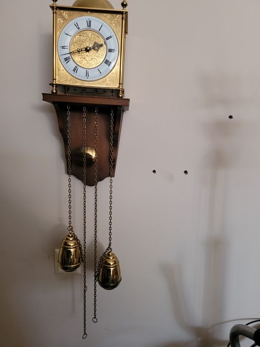 Немски механичен часовници  НАМАЛЕНИЕ