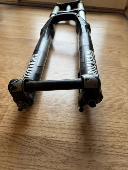 Вилка за колело rock shox boxxer rc 2014 с протривка !