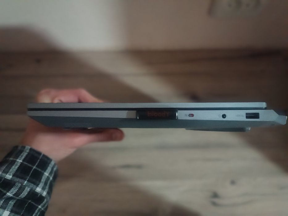 Продам Игровой Ноутбук Lenovo LOQ 15ARP9