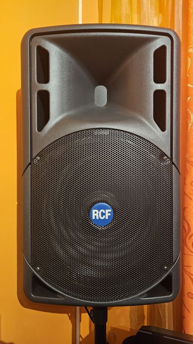 Boxe RCF ART315A