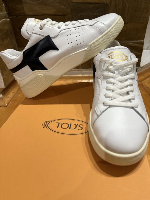 Дамски нови сникърси Tod’s, 37