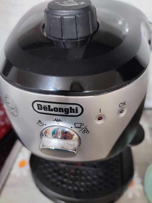 За Варна! Ръчна кафе машина DeLonghi