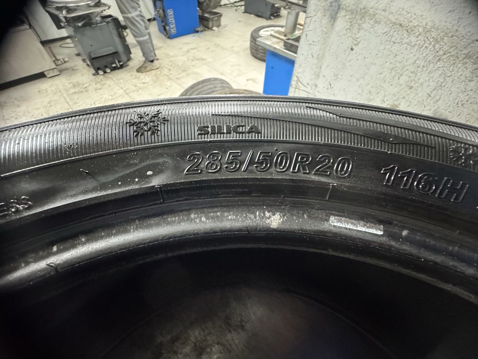 Продам 285/50/20