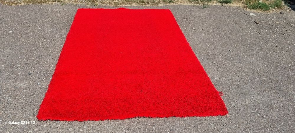 Diverse covoare pentru camere