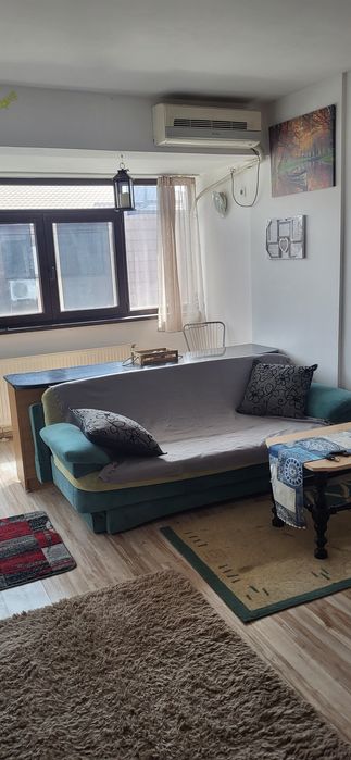 Inchiriez garsoniera duplex 30+30 m berceni proprietar