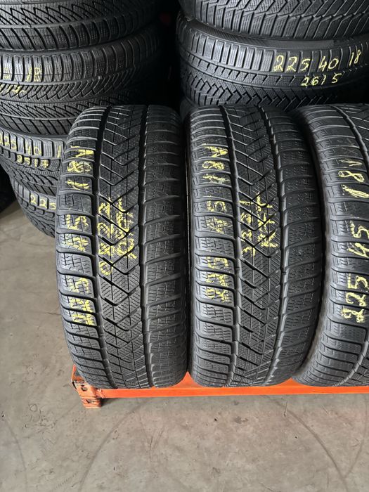 Anvelope Iarna 225/45/18 Pirelli SottoZero 3 RFT 225 45 18 R18