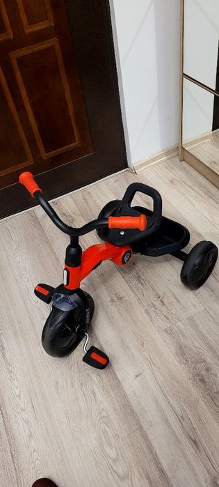 Tricicleta pliabila QPlay Ant Plus - Rosu