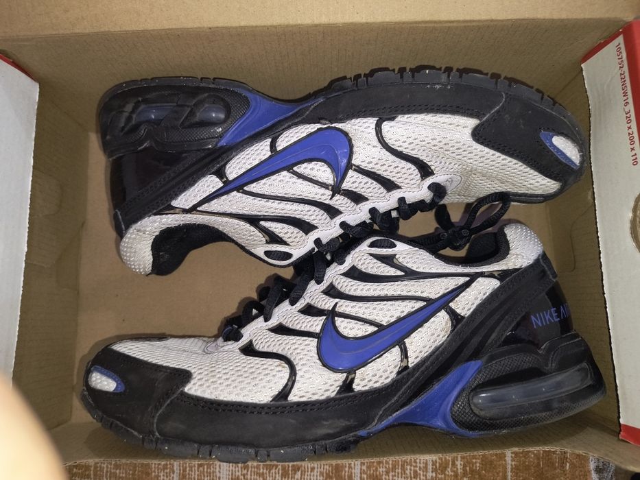 Vând adidiași Nike Air Max