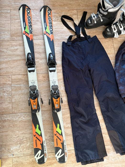 Echipament complet pentru schi, copil 10-12 ani