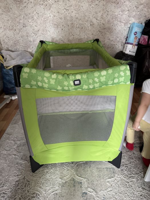 Кровать-манеж детский