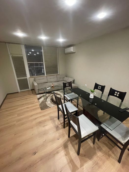 Дава се под наем Тристаен апартамент в Пазарджик, Ставропол - 85 кв.м за 306 € - Снимка #22