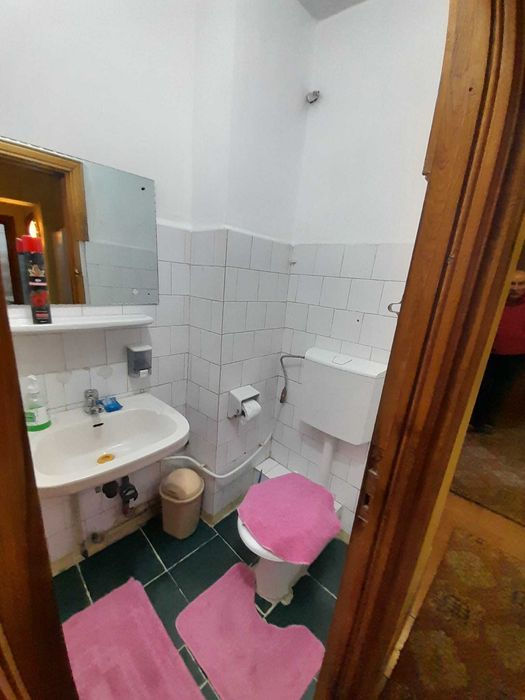 Apartament luminos si spatios de inchiriat in zona Nord (in apropiere de Spitalul Judetean)