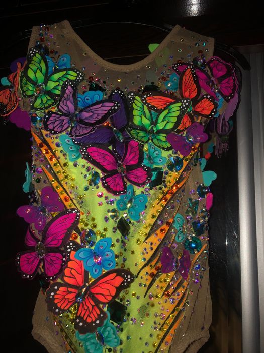 Продаю купальник на 4-7 лет