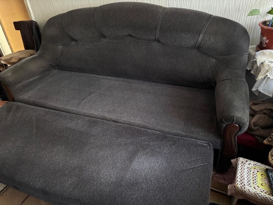 Отдам даром диван