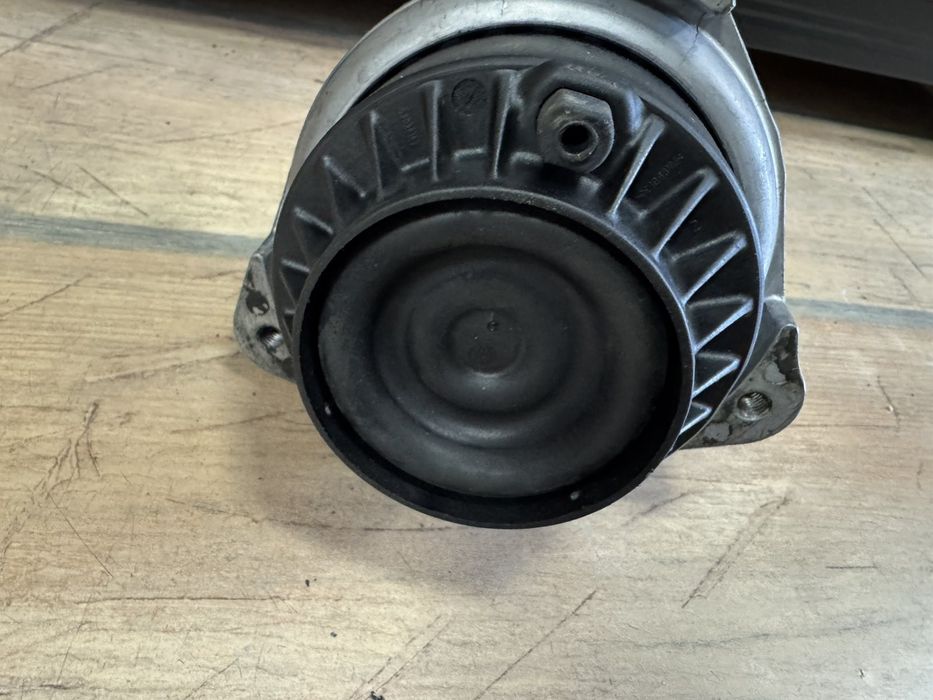 Оригинален тампон, двигател  BMW 5 (F10), 5 (F11), 5 GRAN TURISMO (F