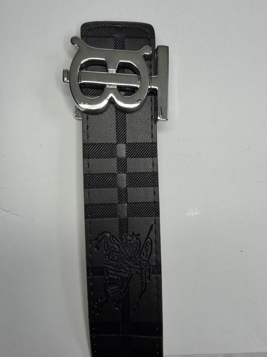 Burberry TB Колан