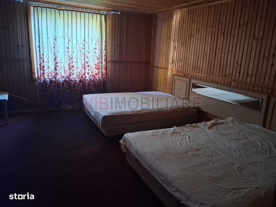 Proprietate turistică | Fost hotel | Teren 8900 mp | Aproape de Dunăre